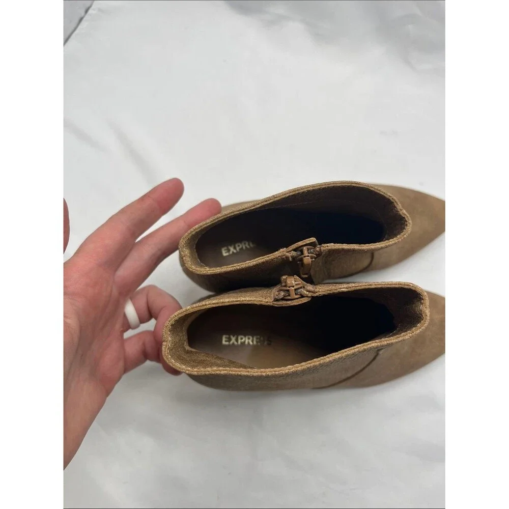 NWT Express Faux Croc Tan Kitten Heel Ankle Boots